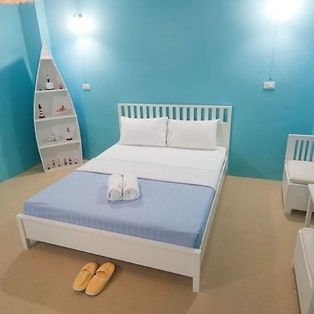 Hip Inn Coffee Пхитсанулок Экстерьер фото