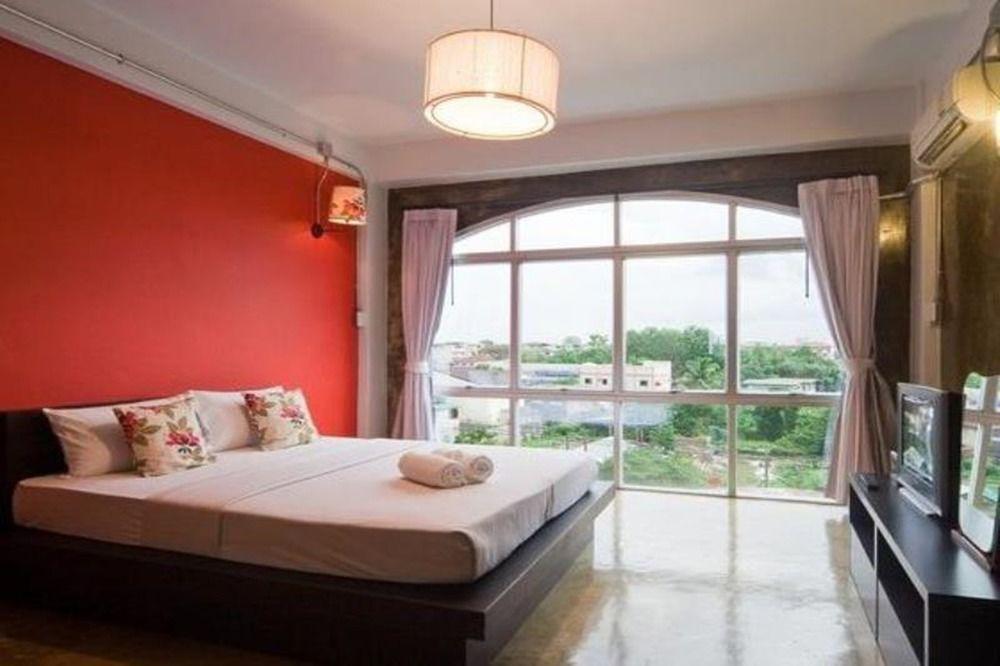 Hip Inn Coffee Пхитсанулок Экстерьер фото
