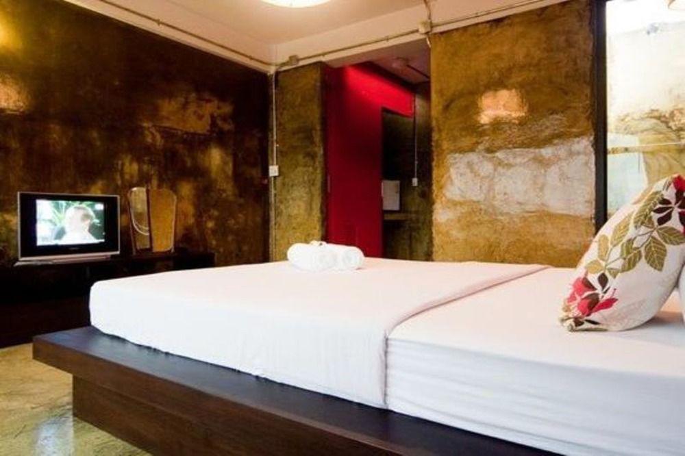 Hip Inn Coffee Пхитсанулок Экстерьер фото